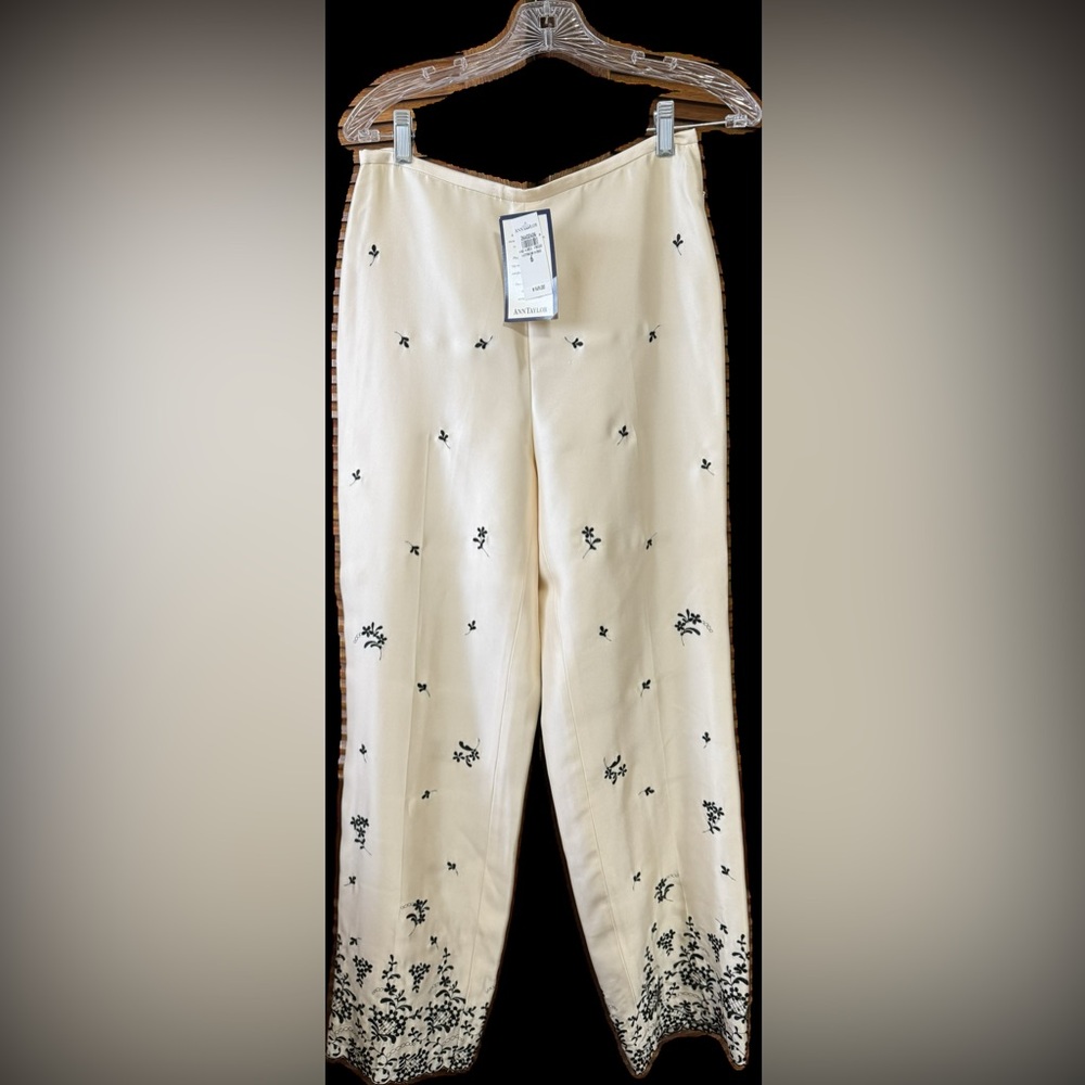 Ann Taylor vintage silk pant with embroidery and beading size 6 NWT